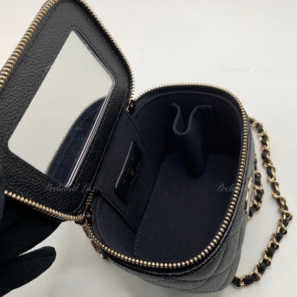 Authentic CHANEL Caviar Black Mini Square Vanity Case CC Chain Bag Gold Hardware - Picture 4 of 12
